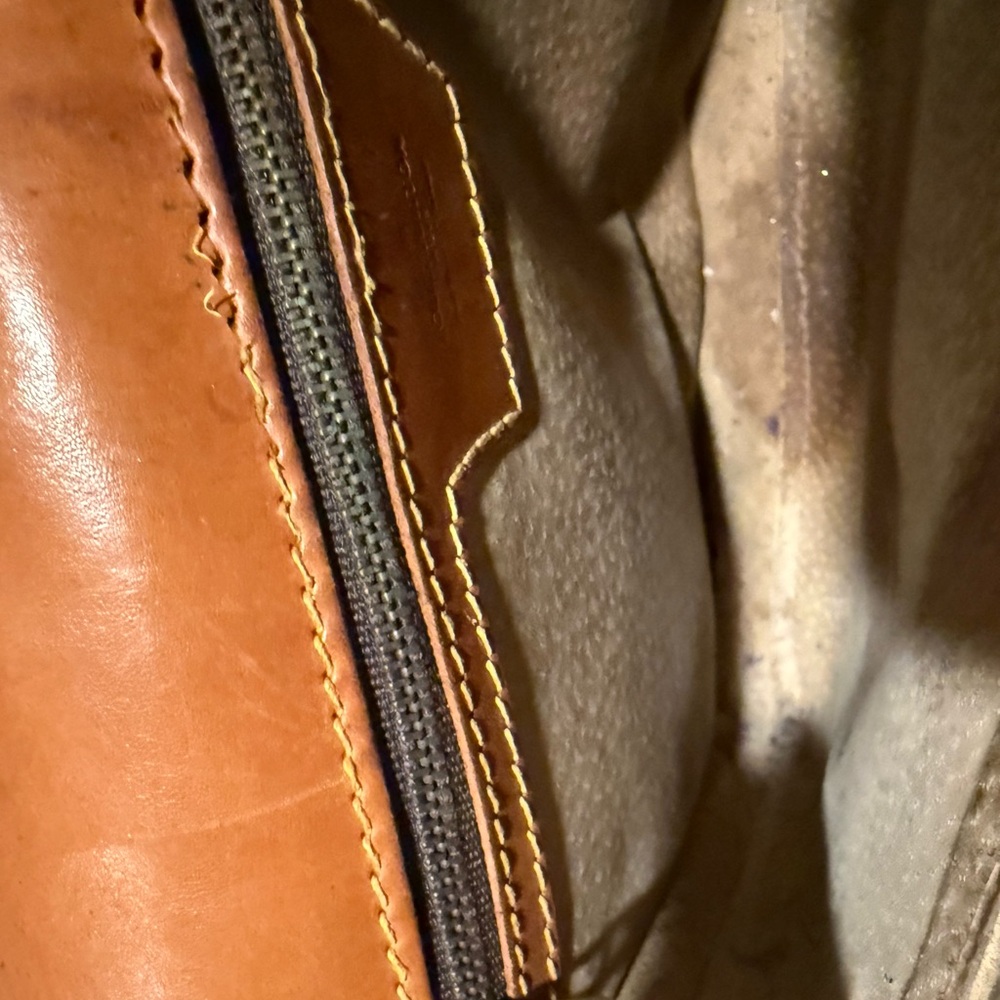 Louis Vuitton VINTAGE Brown over the shoulder bag - Picture 6 of 6
